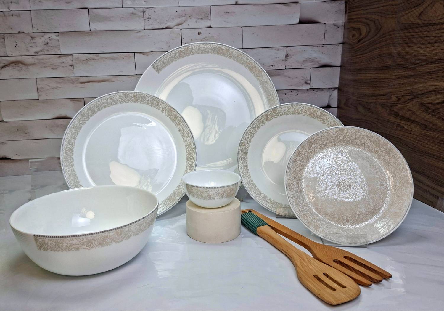 سرویس 26 پارچه آرکوپال طرح سیلین دور طوسی