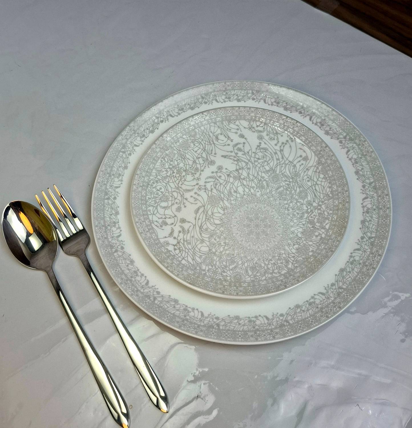 سرویس 26 پارچه آرکوپال طرح ونوس طوسی